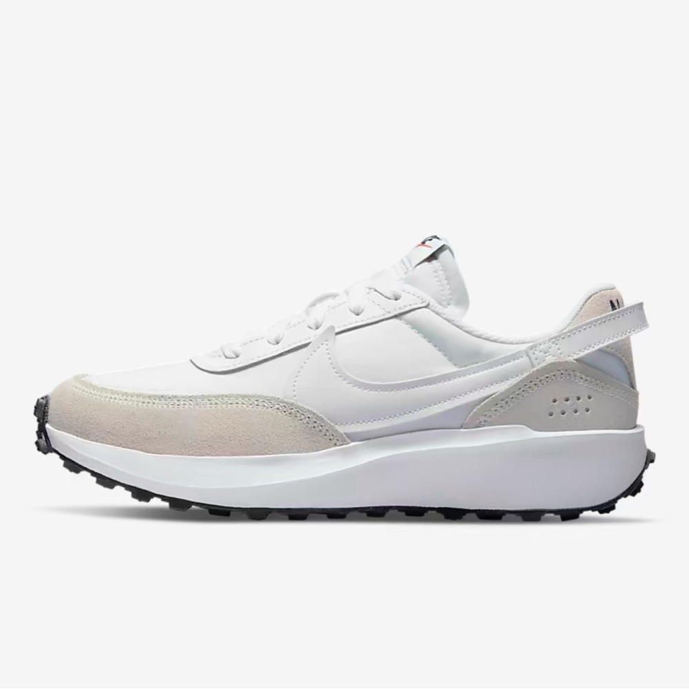 Nike White sneakers Womens Size 7.5